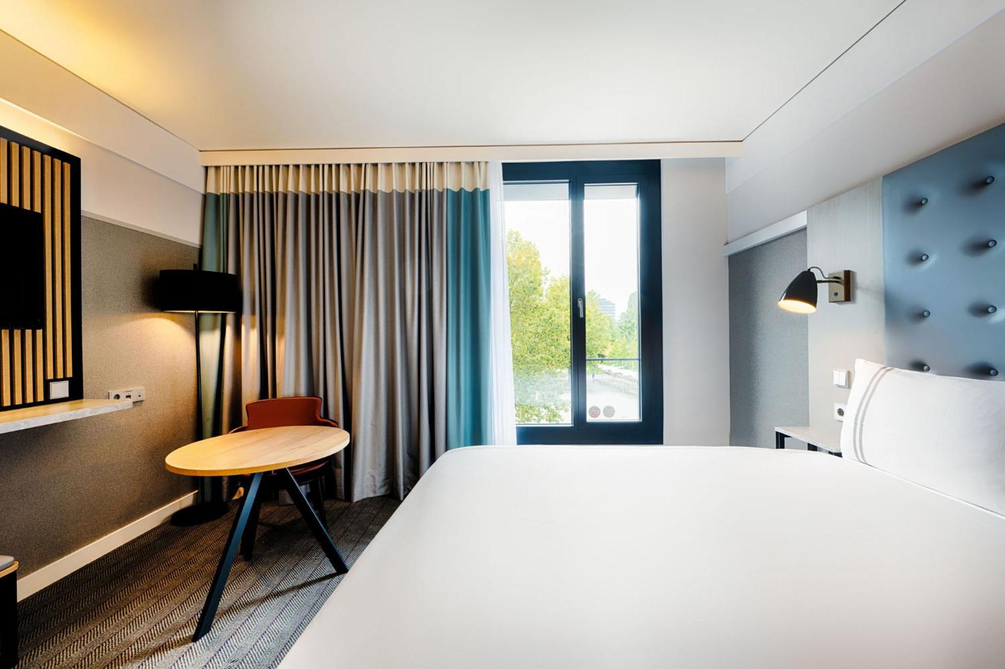 Premier Inn Heilbronn City Centre 外观 照片