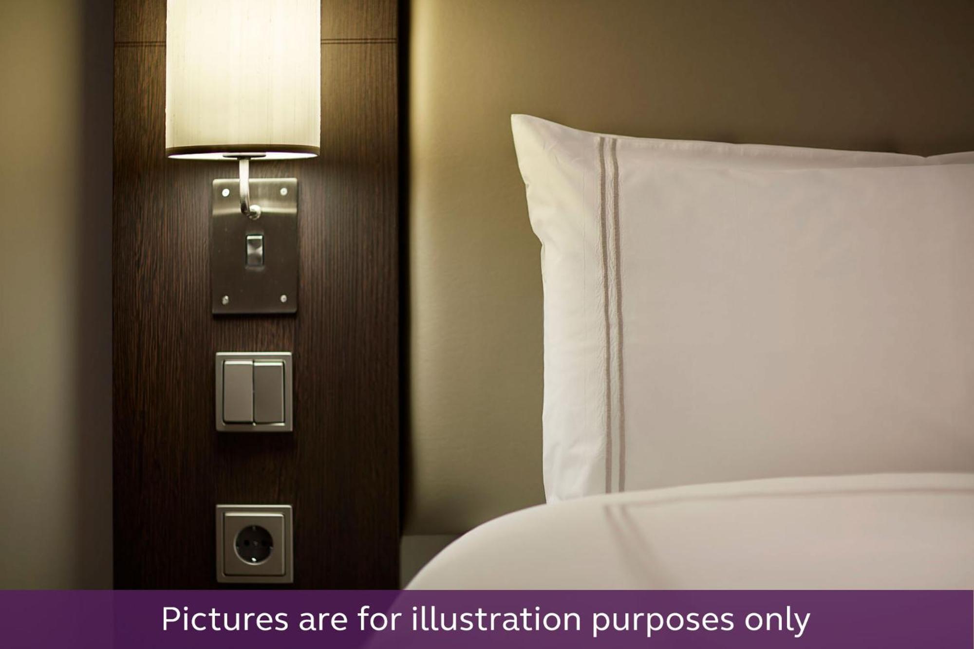 Premier Inn Heilbronn City Centre 外观 照片